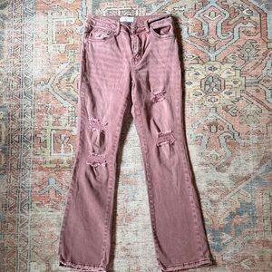 Trendy Distressed Mauve Straight Leg Jeans